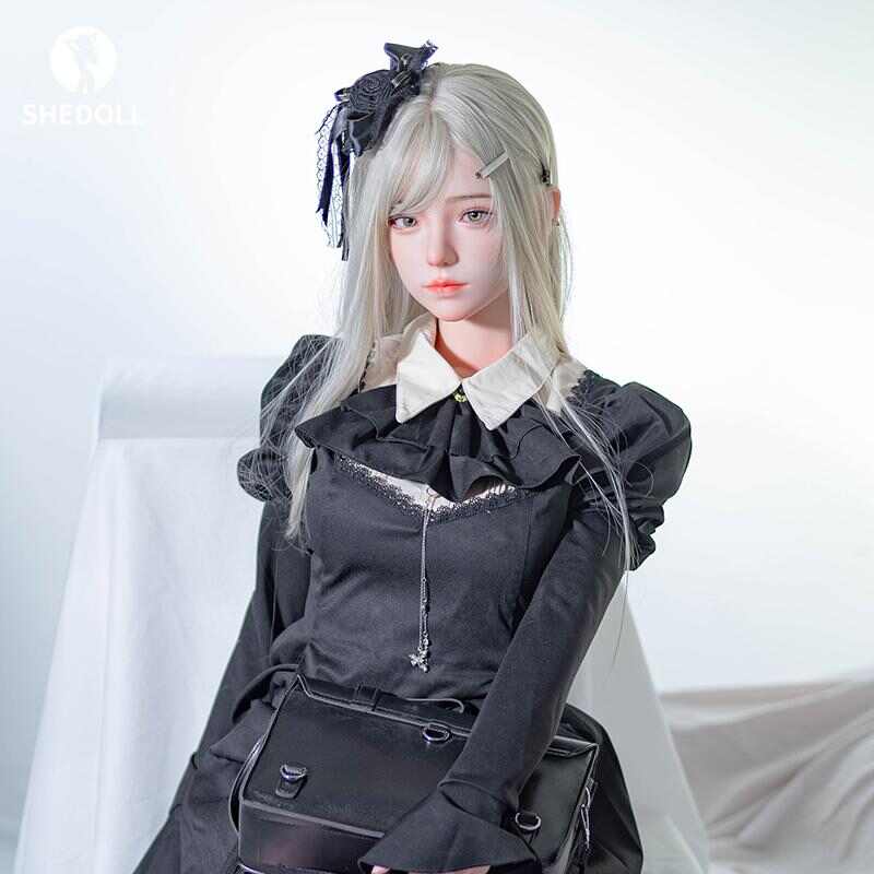 SHEDOLL 顧小雨 158cm 哥德蘿莉塔 · 銀金髮絲+可動關節 · 蕾絲吊帶襪坐姿 · 私處復刻定制